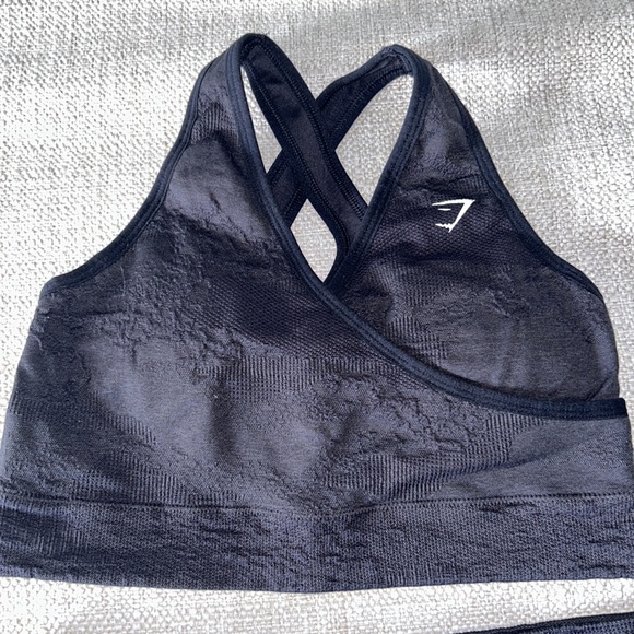 Adapt Camo Sports Bra & Bike Short Set- Barely Used - Picture 4 of 9